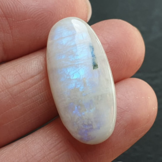 Moonstone cabochon 29x14 mm no A418