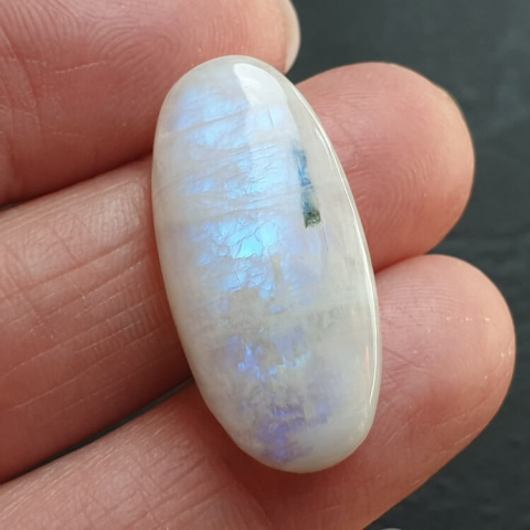 Moonstone cabochon 29x14 mm no A418