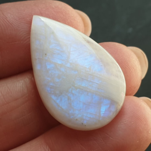 Moonstone cabochon 29x18 mm no A396