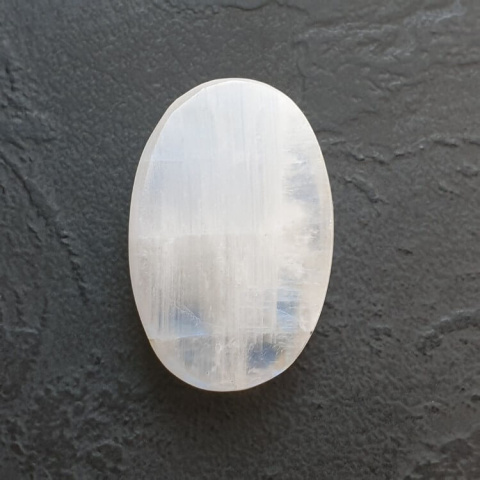 Moonstone cabochon 29x19 mm no A360