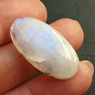 Moonstone cabochon 30x16 mm no A354