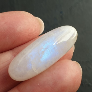 Moonstone cabochon 31x12 mm no A343