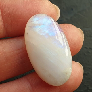 Moonstone cabochon 31x18 mm no A313