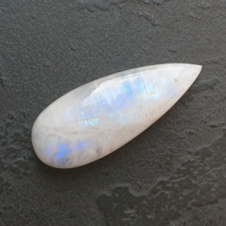 Moonstone cabochon 33x13 mm no A377