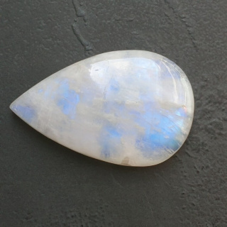 Moonstone cabochon 33x21 mm no A359