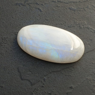 Moonstone cabochon 35x18 mm no A281