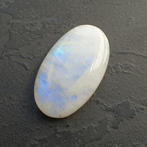 Moonstone cabochon 35x21 mm no A322