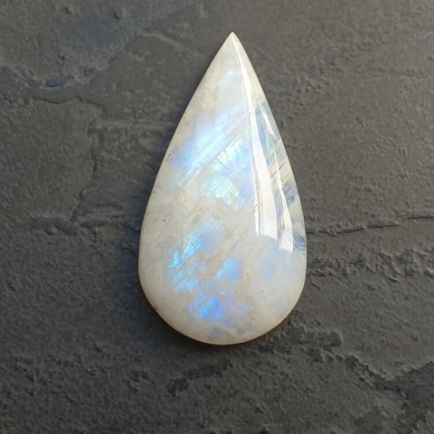 Moonstone cabochon 37x20 mm no A328