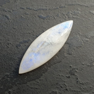 Moonstone cabochon 38x13 mm no A356
