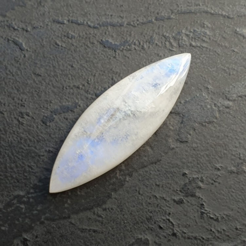 Moonstone cabochon 38x13 mm no A356 Moonstone cabochon 38x13 mm no A356
