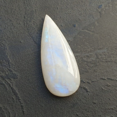 Moonstone cabochon 38x16 mm no A327