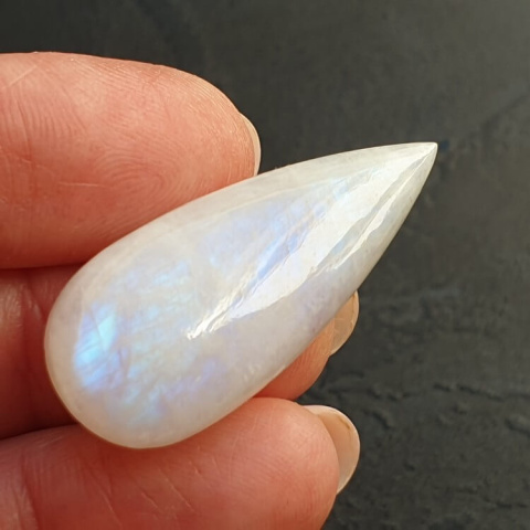 Moonstone cabochon 38x16 mm no A327