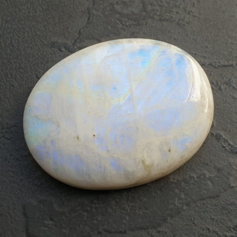 Moonstone cabochon 40x31 mm no A280