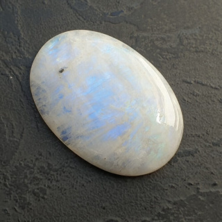Moonstone cabochon 41x29 mm no A334