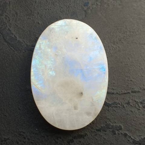 Moonstone cabochon 41x29 mm no A334