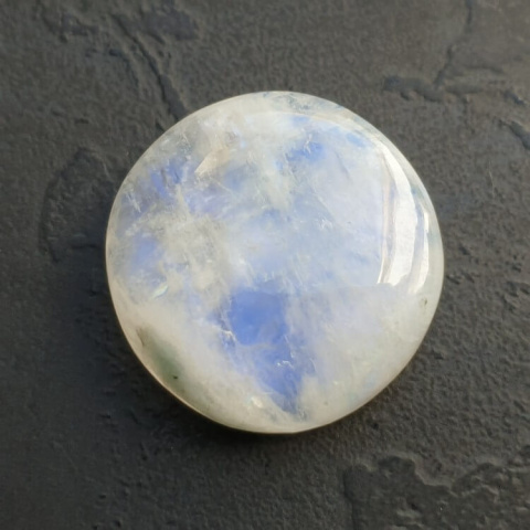 Moonstone cabochon dia 29 mm no A286
