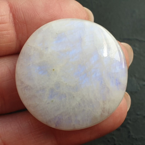 Moonstone cabochon dia 33 mm no A320