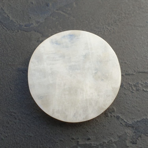Moonstone cabochon dia 33 mm no A320