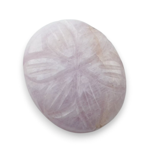 Kunzite carved cabochon 23x18 mm no 26 Kunzite carved cabochon 23x18 mm no 26