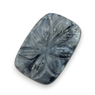 Larvikite carved cabochon 26x18 mm no 74