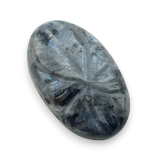 Larvikite carved cabochon 27x16 mm no 67