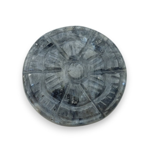 Larvikite carved cabochon fi 29 mm no 33 Larvikite carved cabochon fi 29 mm no 33