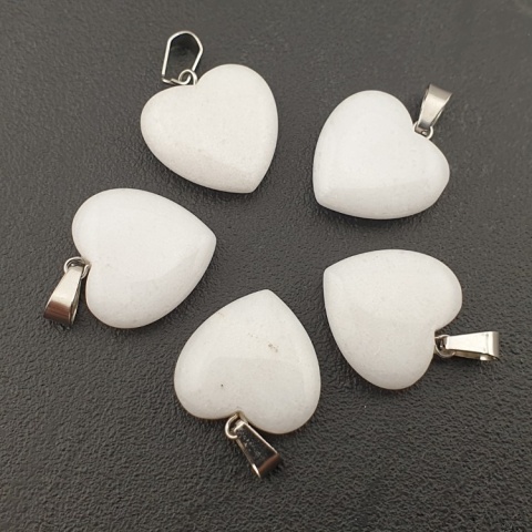 White jadeite heart pendant 18-20 mm 1 pc White jadeite heart pendant 18-20 mm 1 pc