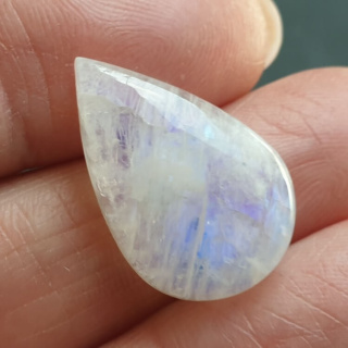Moonstone cabochon 23x15 mm no A434