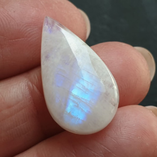 Moonstone cabochon 25x14 mm no A431