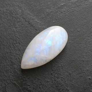 Moonstone cabochon 26x13 mm no A429