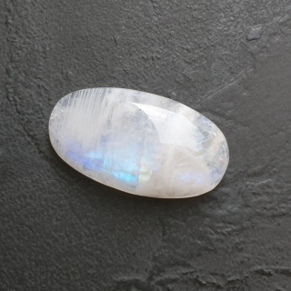 Moonstone cabochon 26x14 mm no A427