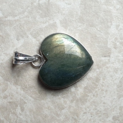 Labradorite pendant 22x22 mm no A36 Labradorite pendant 22x22 mm no A36
