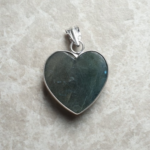 Labradorite pendant 22x22 mm no A36 Labradorite pendant 22x22 mm no A36