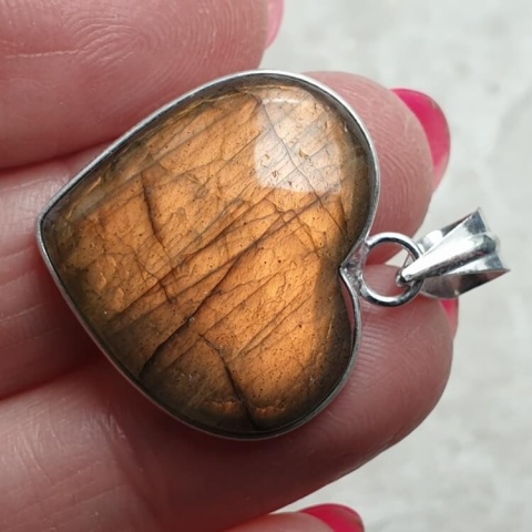 Labradorite pendant 25x22 mm no A22 Labradorite pendant 25x22 mm no A22