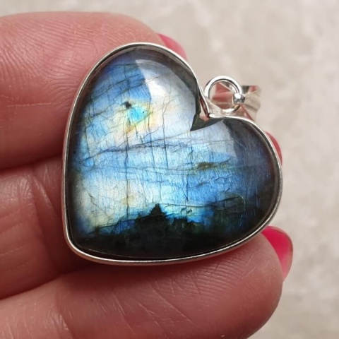 Labradorite pendant 25x23 mm no A23 Labradorite pendant 25x23 mm no A23