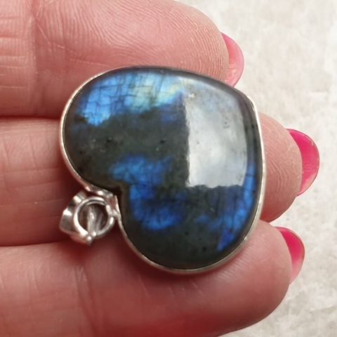 Labradorite pendant 27x22 mm no A24 Labradorite pendant 27x22 mm no A24