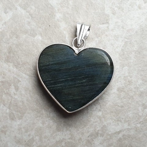 Labradorite pendant 27x24 mm no A21 Labradorite pendant 27x24 mm no A21