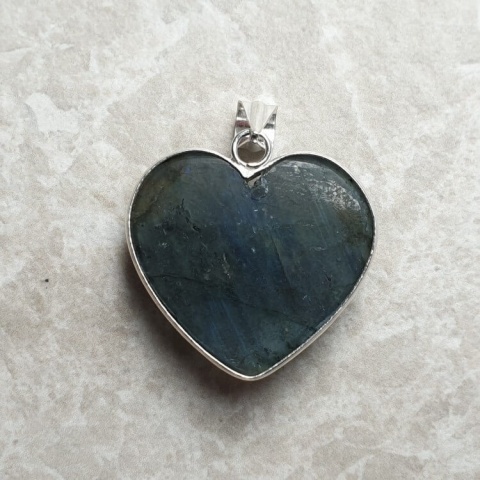 Labradorite pendant 28x25 mm no 994 Labradorite pendant 28x25 mm no 994