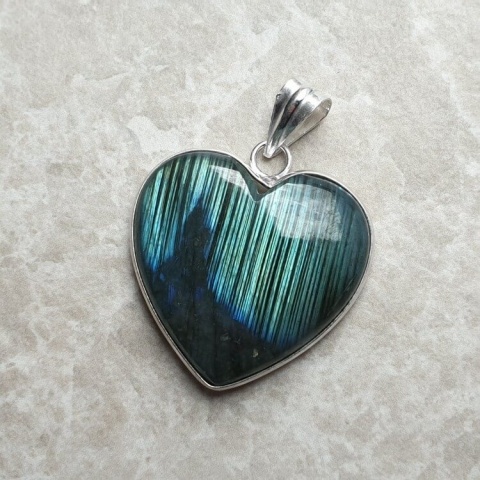 Labradorite pendant 28x27 mm no 992 Labradorite pendant 28x27 mm no 992