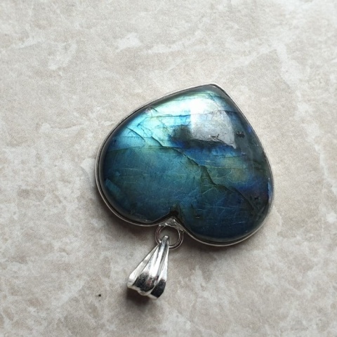 Labradorite pendant 29x24 mm no 996 Labradorite pendant 29x24 mm no 996