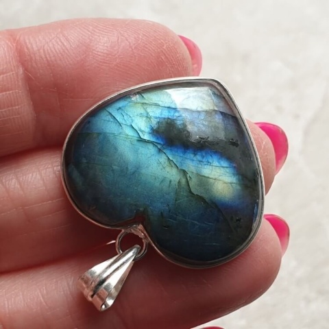 Labradorite pendant 29x24 mm no 996 Labradorite pendant 29x24 mm no 996