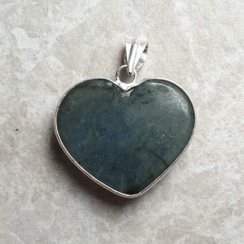 Labradorite pendant 29x25 mm no A37 Labradorite pendant 29x25 mm no A37