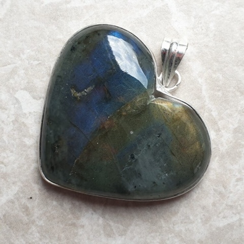 Labradorite pendant 29x32 mm no 989 Labradorite pendant 29x32 mm no 989
