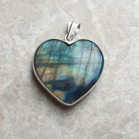 Labradorite pendant 30x28 mm no 998 Labradorite pendant 30x28 mm no 998