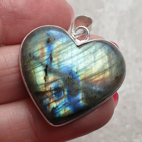 Labradorite pendant 30x28 mm no A8 Labradorite pendant 30x28 mm no A8