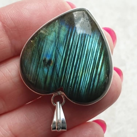 Labradorite pendant 30x30 mm no 999 Labradorite pendant 30x30 mm no 999