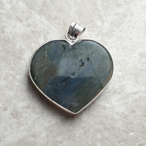 Labradorite pendant 31x27 mm no 985 Labradorite pendant 31x27 mm no 985