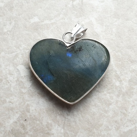 Labradorite pendant 32x26 mm no 988 Labradorite pendant 32x26 mm no 988