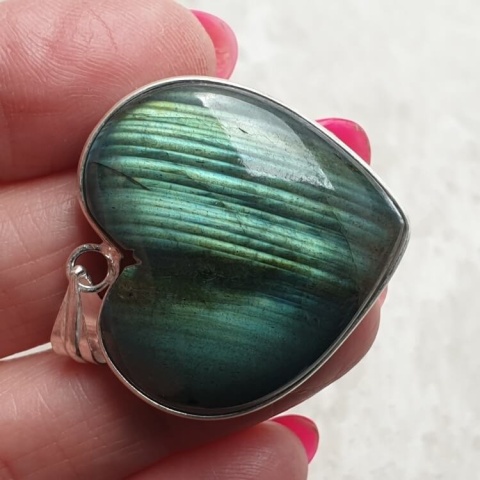 Labradorite pendant 32x30 mm no A14 Labradorite pendant 32x30 mm no A14