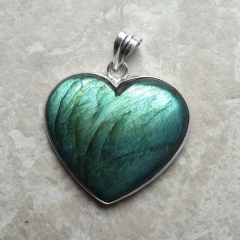 Labradorite pendant 33x30 mm no 959 Labradorite pendant 33x30 mm no 959